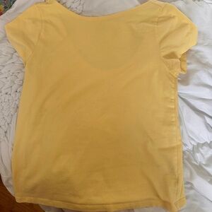 GAP Butter yellow women’s t shirt
